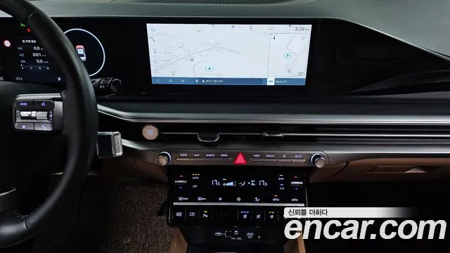 Hyundai Grandeur GN7 — Фото автомобиля 18