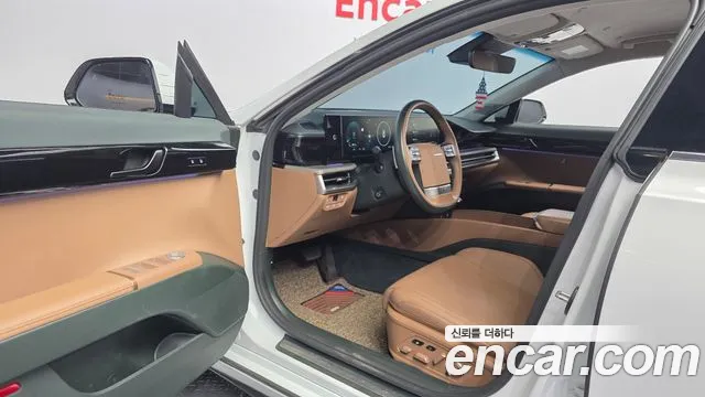 Hyundai Grandeur GN7 — Фото автомобиля 15