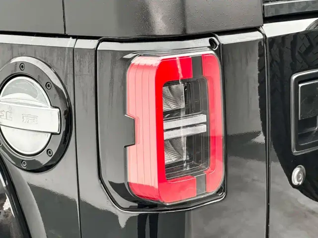 BAIC BJ40 — Фото автомобиля 30