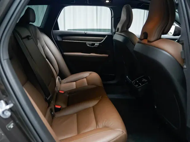 Volvo V90 — Фото автомобиля 13