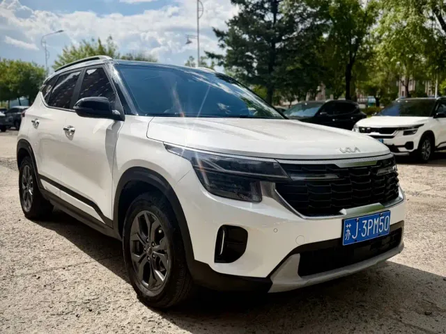 Kia Seltos — Фото автомобиля 3