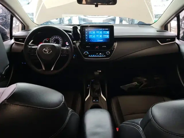 Toyota Corolla — Фото автомобиля 9