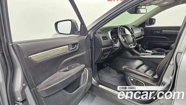 Renault-KoreaSamsung QM6 Новый QM6 2.0 LPe Première 2WD — Фото автомобиля 10
