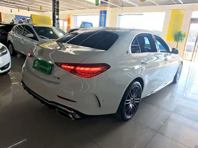 Mercedes-Benz C-Class — Фото автомобиля 6