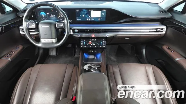 Hyundai Grandeur GN7 — Фото автомобиля 10