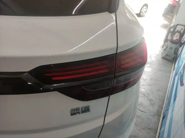 Geely Binyue — Фото автомобиля 23