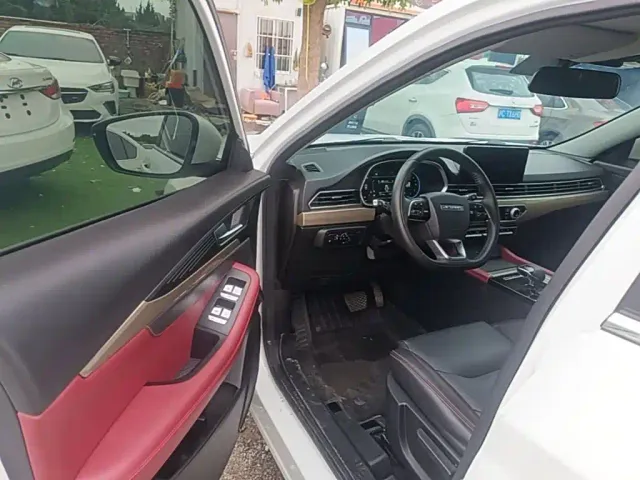 Jetour X70 — Фото автомобиля 15