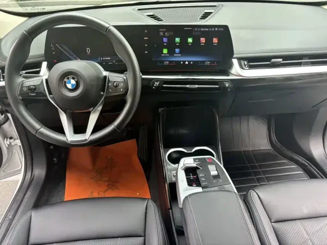 BMW X1 — Фото автомобиля 7