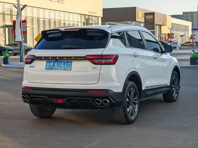Geely Binyue — Фото автомобиля 7