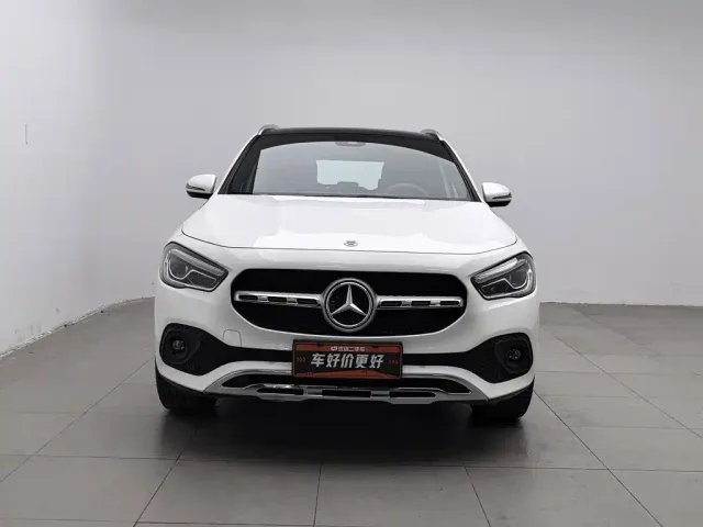 Mercedes-Benz GLA-Class — Фото автомобиля 3