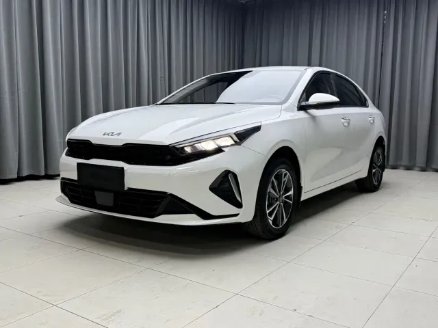 Фотография автомобиля — Kia K3