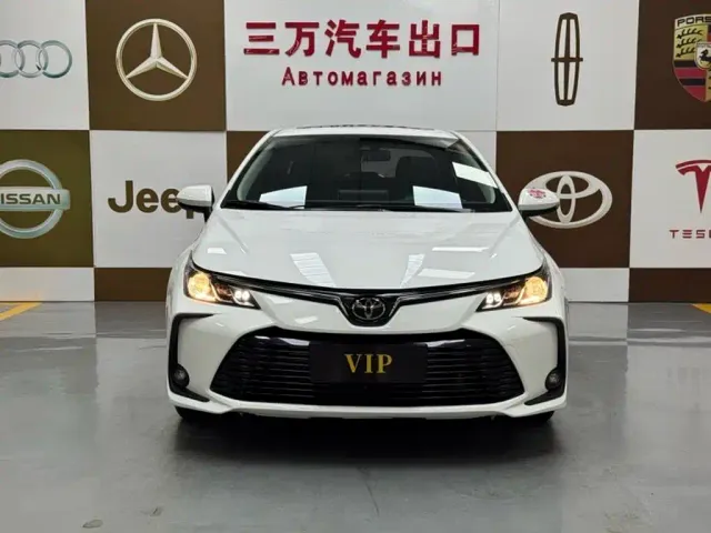 Toyota Corolla — Фото автомобиля 2