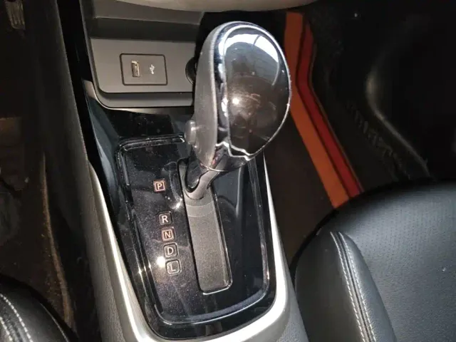 Nissan Tiida — Фото автомобиля 13