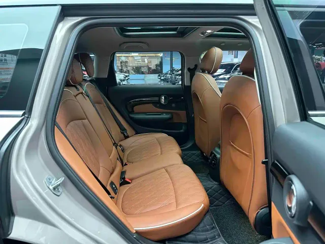 MINI Clubman — Фото автомобиля 5