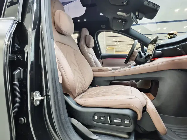 Nio EC6 — Фото автомобиля 7