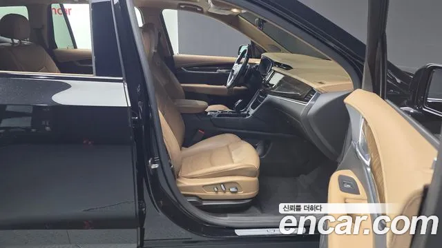 Cadillac XT6 — Фото автомобиля 11