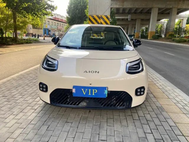 GAC Aion UT — Фото автомобиля 5