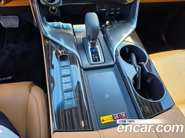 Lexus LX — Фото автомобиля 9
