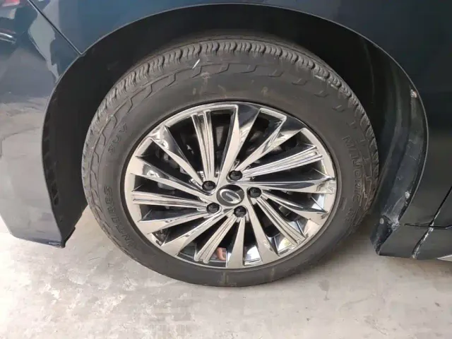 GAC Trumpchi M8 — Фото автомобиля 22