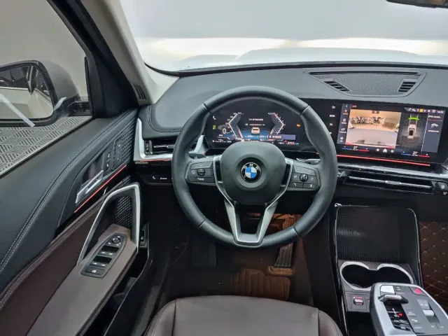 BMW X1 — Фото автомобиля 8