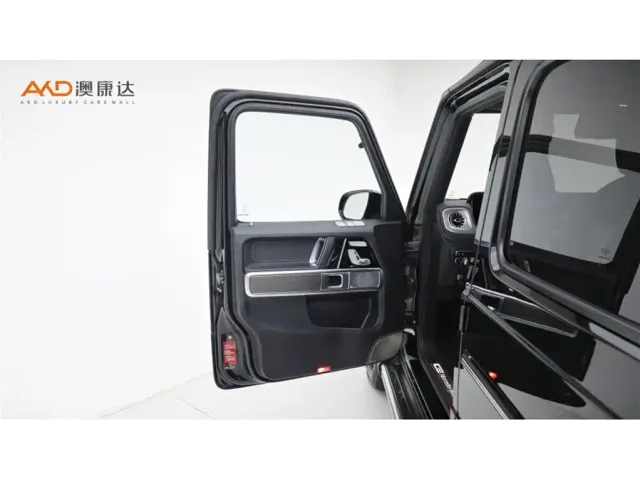 Mercedes-Benz G-Class — Фото автомобиля 10