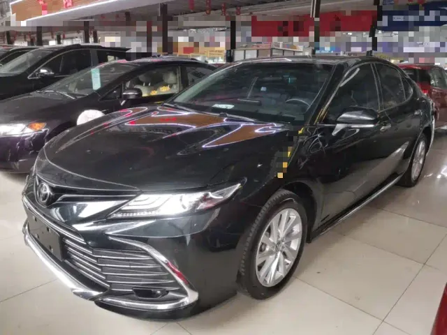 Фотография автомобиля — Toyota Camry