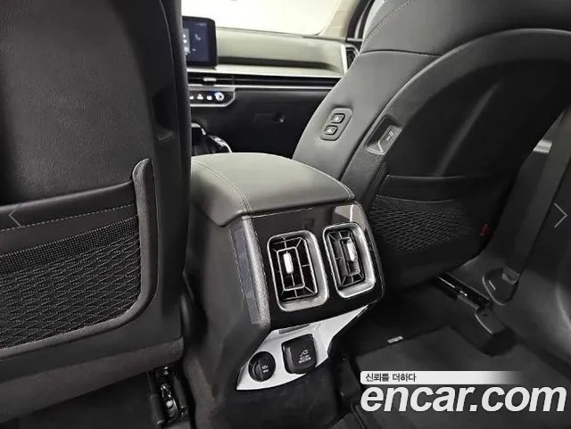 Kia Sorento Новый Sorento 4 поколение Бензин 2.5T 2WD — Фото автомобиля 13