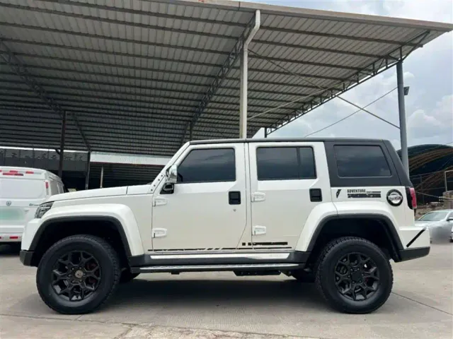 BAIC BJ40 — Фото автомобиля 3