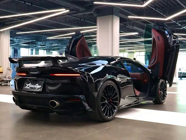 McLaren GT — Фото автомобиля 6