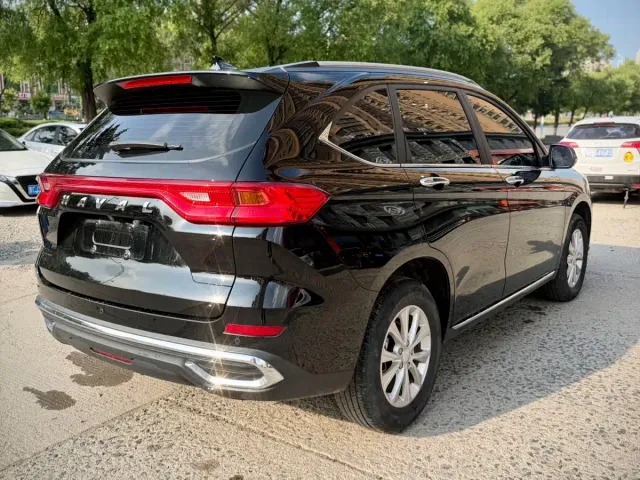 Haval M6 — Фото автомобиля 6