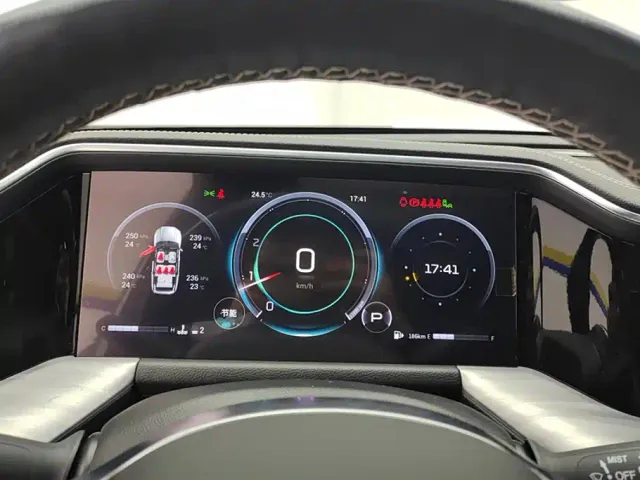 GAC Trumpchi GS8 — Фото автомобиля 14