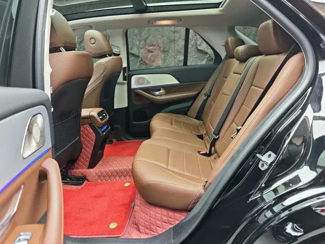 Mercedes-Benz GLE-Class — Фото автомобиля 6