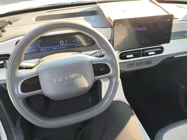 Geely Panda — Фото автомобиля 12
