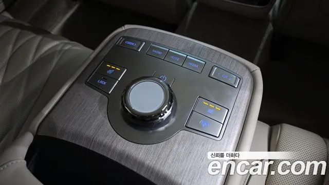 Genesis G80 Бензин 3.5 турбо AWD — Фото автомобиля 19