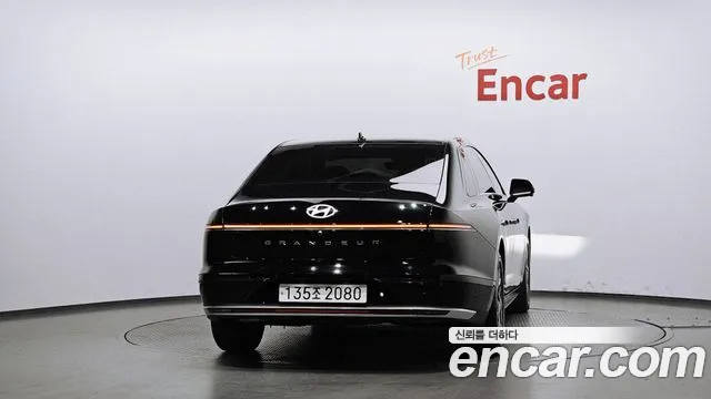 Hyundai Grandeur GN7 — Фото автомобиля 4