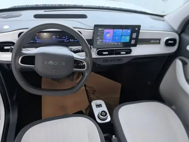 Geely Panda — Фото автомобиля 9