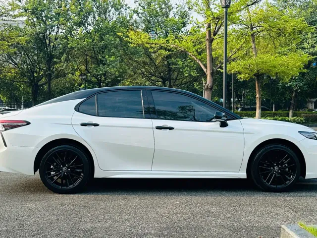 Toyota Camry — Фото автомобиля 12