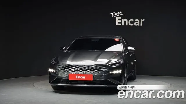 Kia K8 Signature — Фото автомобиля 3