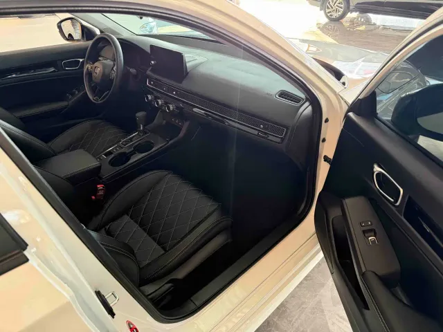 Honda Civic — Фото автомобиля 4