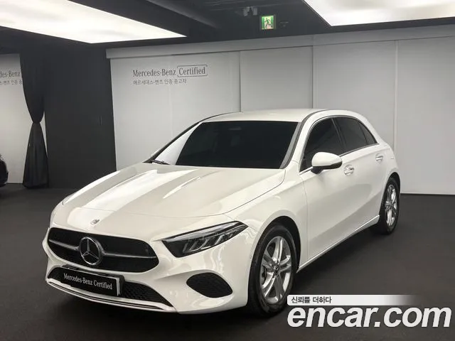 Фотография автомобиля — Mercedes-Benz A-Class W177