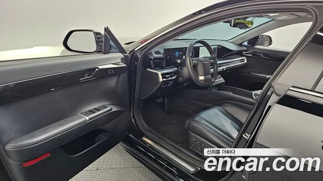 Hyundai Grandeur GN7 — Фото автомобиля 10