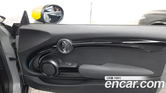 MINI Cooper Cooper Electric — Фото автомобиля 25