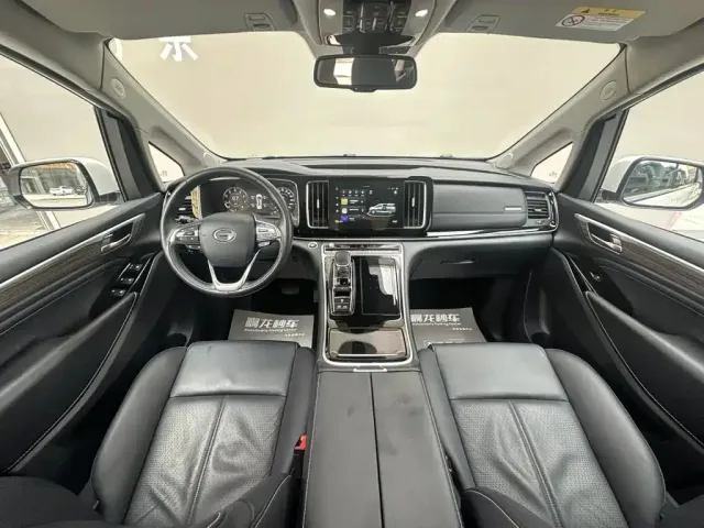 GAC Trumpchi M8 — Фото автомобиля 6