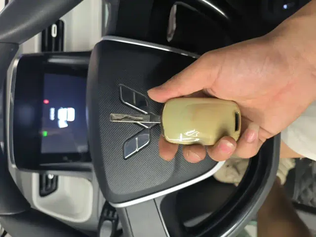 Wuling Hongguang Mini EV — Фото автомобиля 8