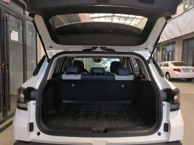 Dongfeng Fengshen AX7 — Фото автомобиля 18