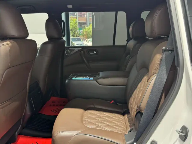 Nissan Patrol — Фото автомобиля 23