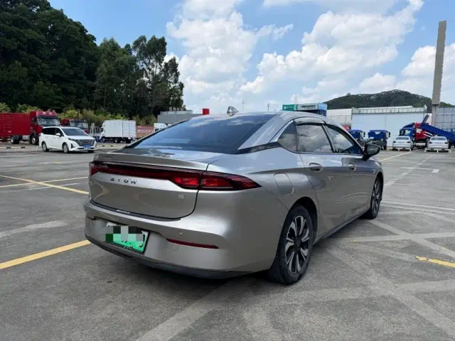 GAC Aion S — Фото автомобиля 9