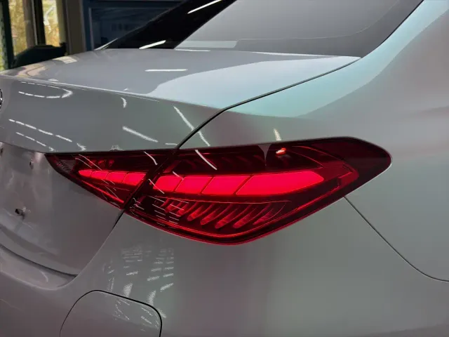 Mercedes-Benz C-Class — Фото автомобиля 20