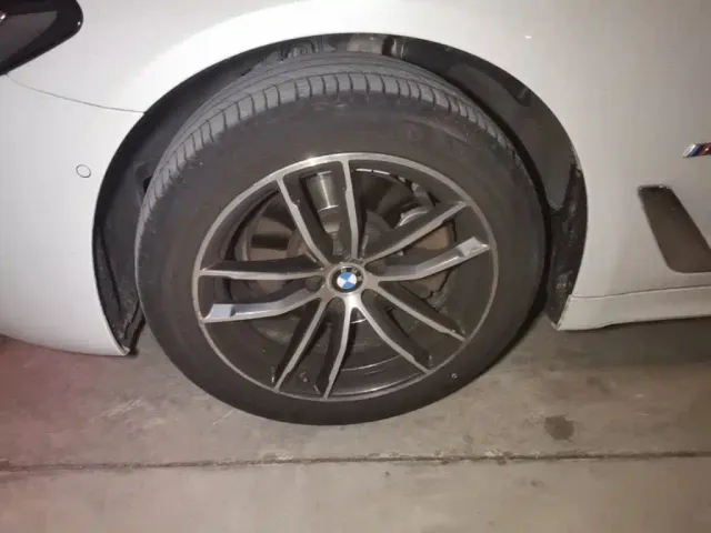 BMW 5 Series — Фото автомобиля 22