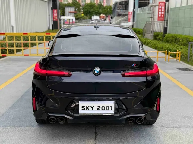 BMW X4 M — Фото автомобиля 8
